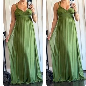 BCBG MAZAZRIA MAXI DRESS
